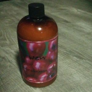 Wen Winter cranberry mint shampoo
